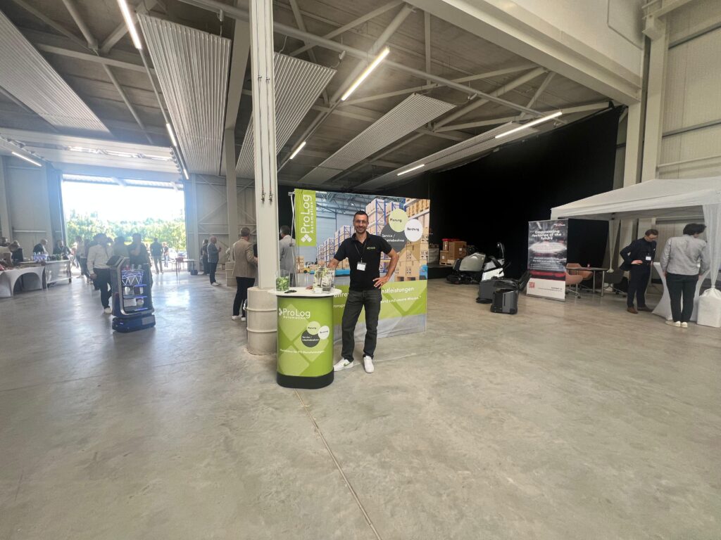 Marco Bernstein von ProLog Automation beim mR xPERIENCE DAY in Meinerzhagen