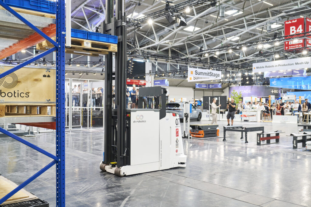 Mobile Robots in Production: Mesh-up, Demonstration